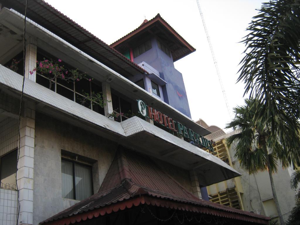 Le Paradis Hotel 巨港 外观 照片