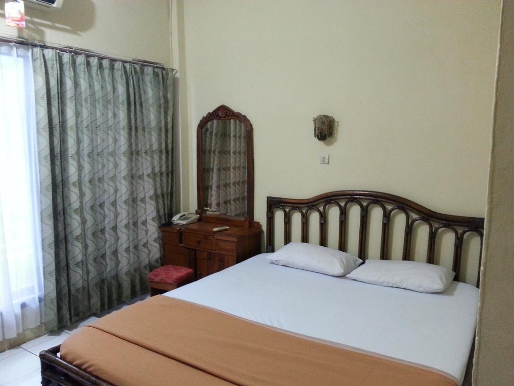 Le Paradis Hotel 巨港 外观 照片