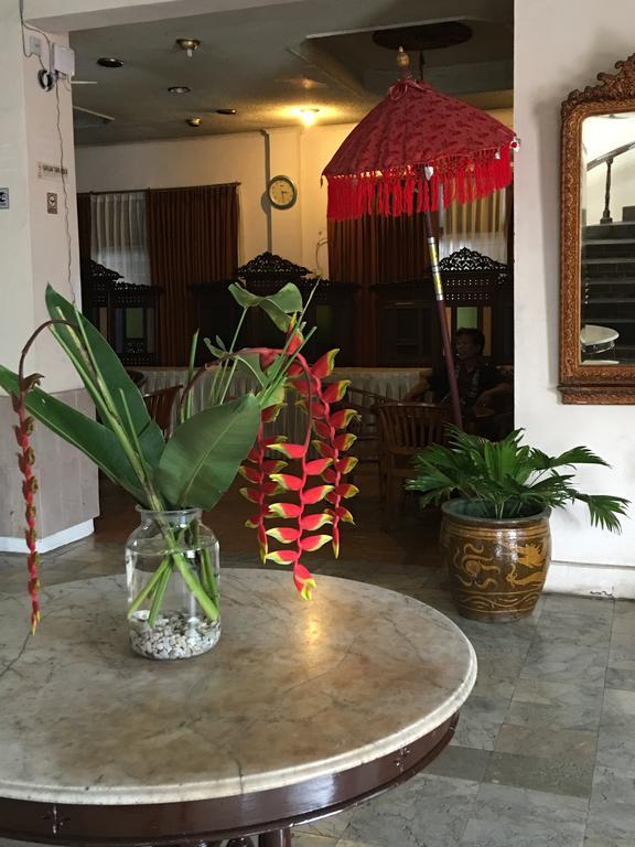 Le Paradis Hotel 巨港 外观 照片